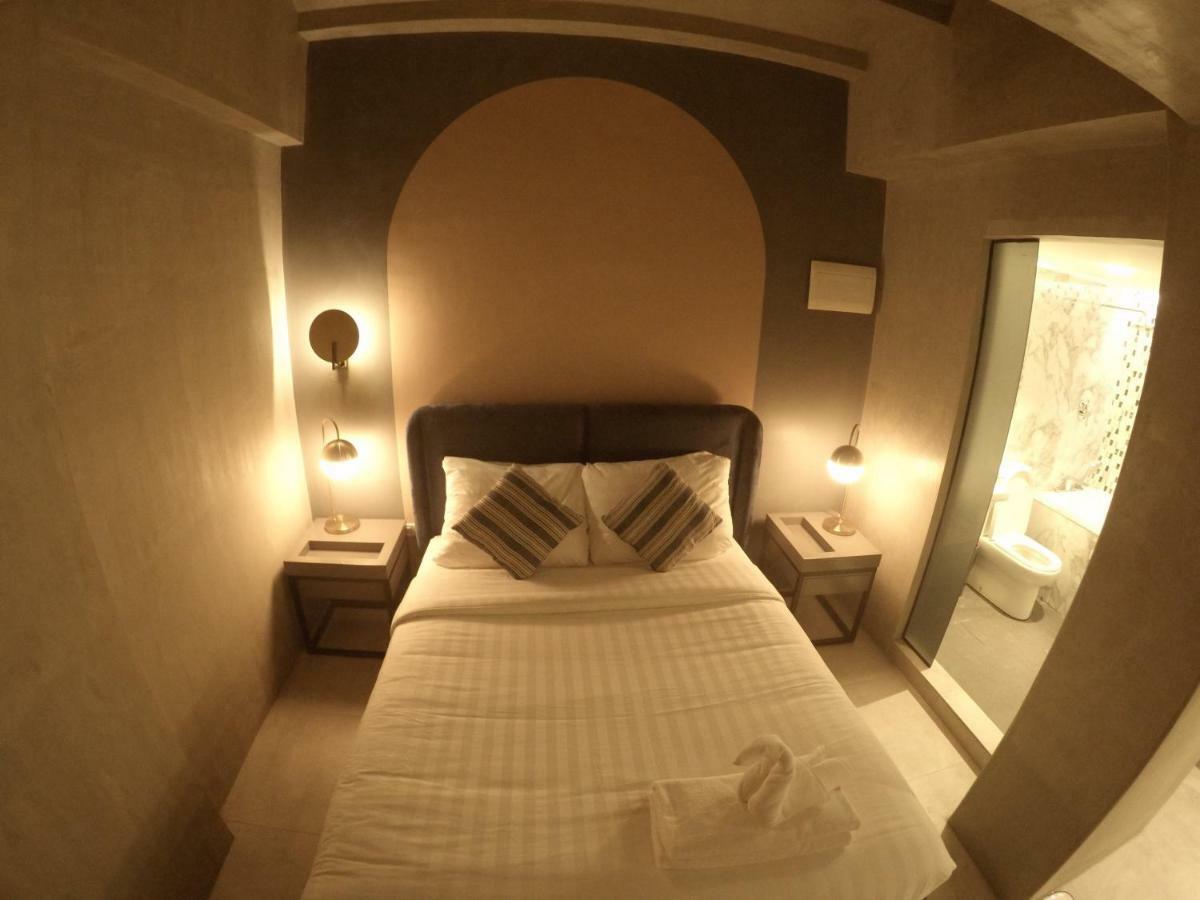 โรงแรมซิติเซ็น Mandaluyong ภายนอก รูปภาพ
