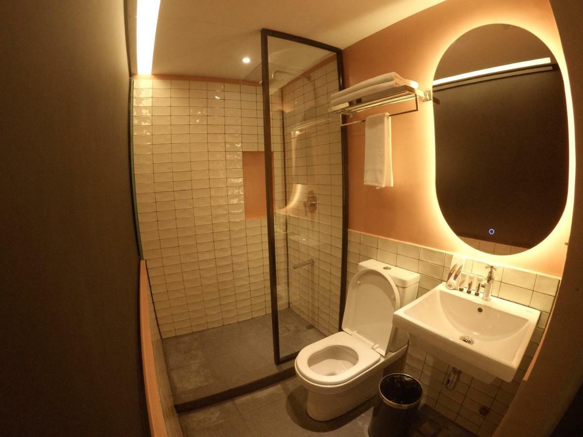 โรงแรมซิติเซ็น Mandaluyong ภายนอก รูปภาพ